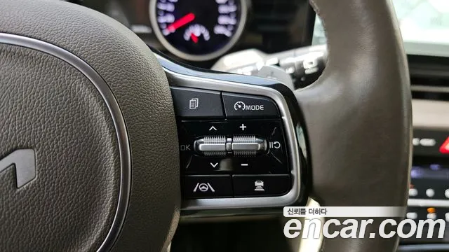 Kia Canival Carnival 4 поколение Бензин 9 мест Noblesse — Фото автомобиля 15