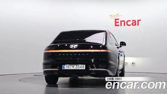 Hyundai Grandeur GN7 — Фото автомобиля 4
