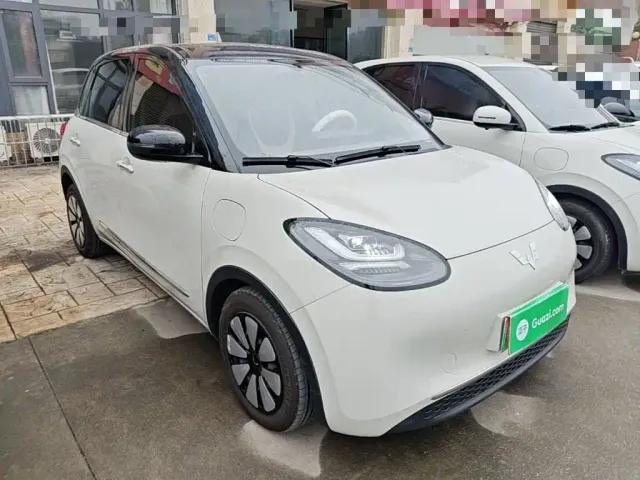 Wuling Bingo — Фото автомобиля 3