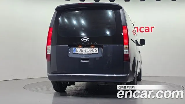 Hyundai Staria — Фото автомобиля 4