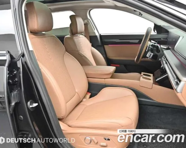 Hyundai Grandeur Grandeur (GN7) 2.5 Бензин 2WD — Фото автомобиля 10