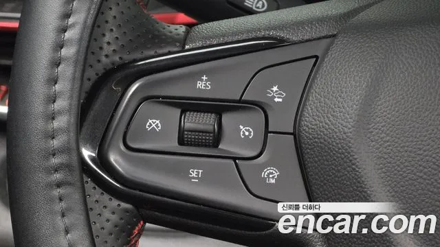 ChevroletGMDaewoo Trax Trax Кроссовер — Фото автомобиля 14