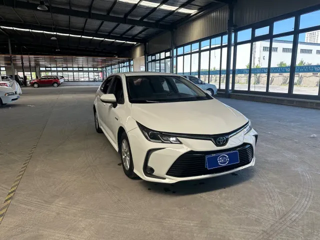 Toyota Corolla — Фото автомобиля 3