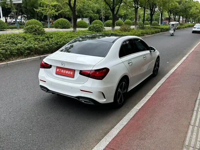 Mercedes-Benz A-Class — Фото автомобиля 9