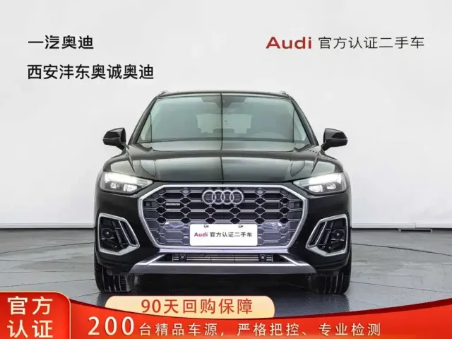 Фотография автомобиля — Audi Q5L