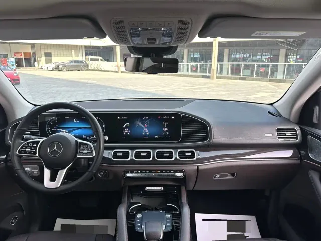 Mercedes-Benz GLE-Class — Фото автомобиля 5