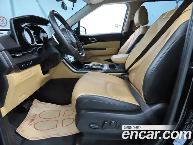 Kia Carnival 4th Gen — Фото автомобиля 6