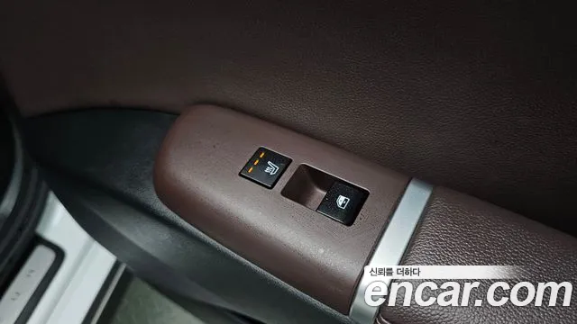 Hyundai Grandeur GN7 — Фото автомобиля 19