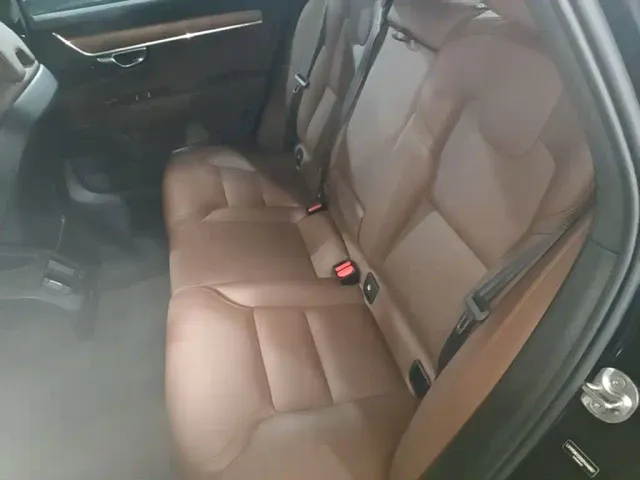 Volvo S90 — Фото автомобиля 16