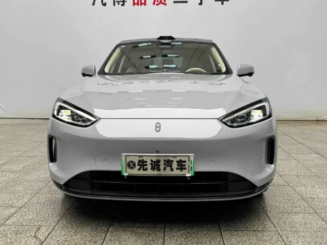 Aito M5 — Фото автомобиля 2