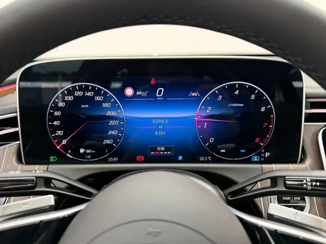 Mercedes-Benz E-Class — Фото автомобиля 9