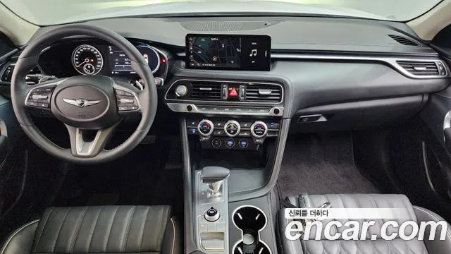 Genesis G70 — Фото автомобиля 7