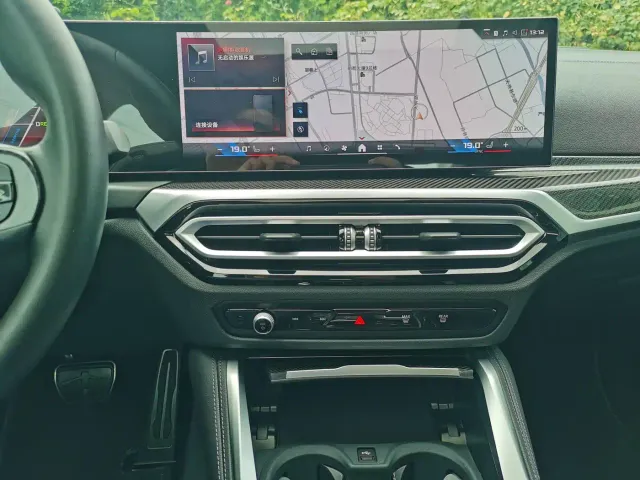 BMW i4 M50 — Фото автомобиля 15