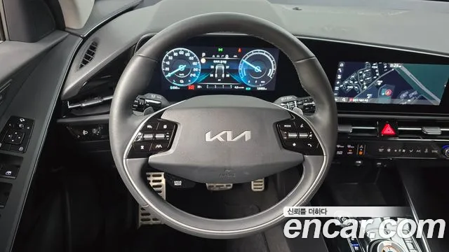 Kia Niro — Фото автомобиля 10
