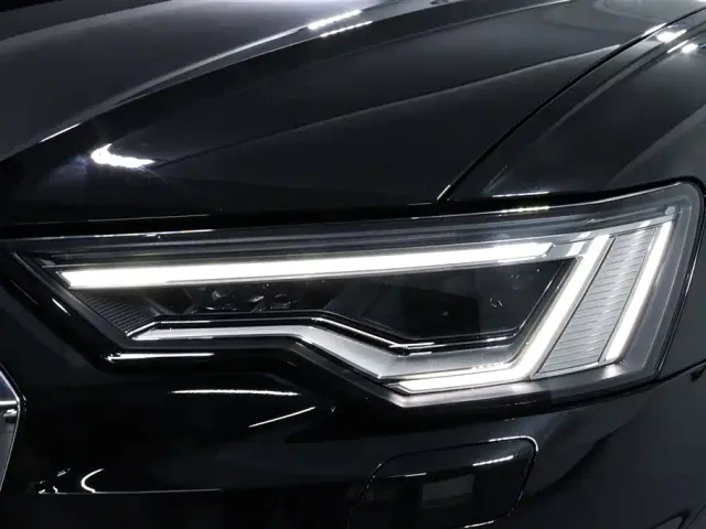 Audi A6L — Фото автомобиля 18