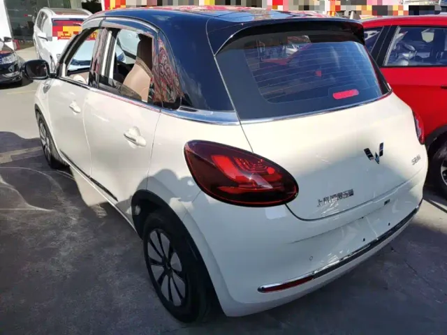 Wuling Bingo — Фото автомобиля 4