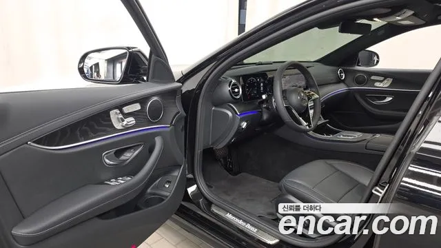 Mercedes-Benz E-Class W213 — Фото автомобиля 15