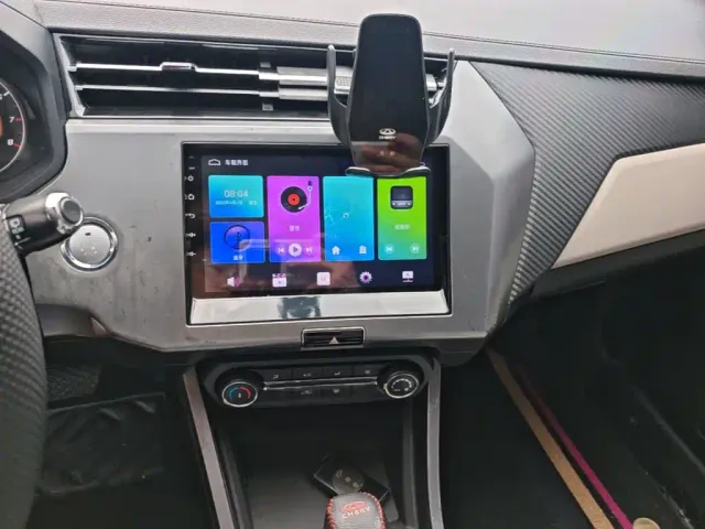 Chery Tiggo 3x — Фото автомобиля 12