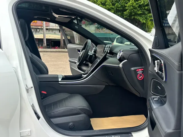 Mercedes-Benz C-Class — Фото автомобиля 10
