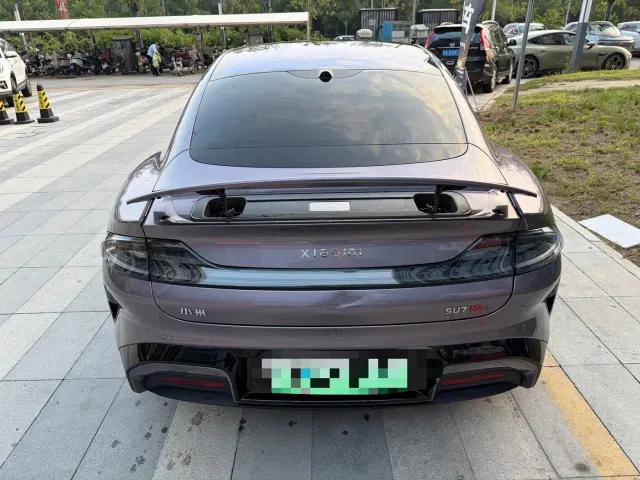 Xiaomi SU7 — Фото автомобиля 4