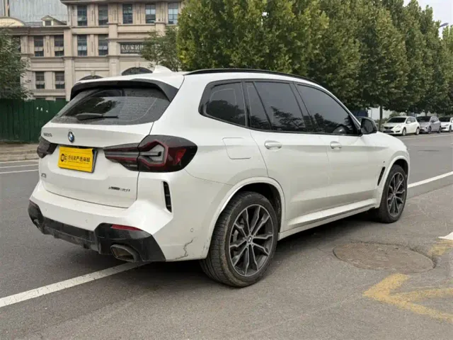 BMW X3 — Фото автомобиля 13