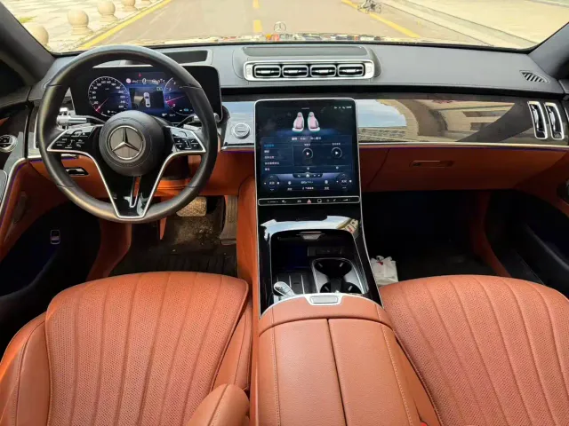 Mercedes-Benz S-Class — Фото автомобиля 8