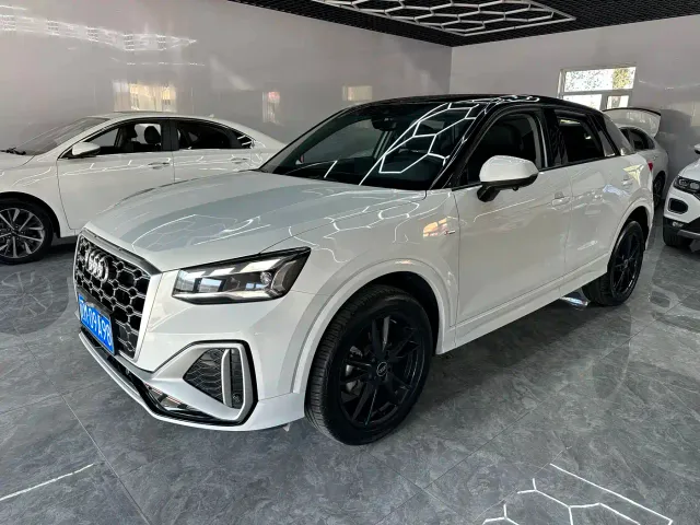 Audi Q2L — Фото автомобиля 2