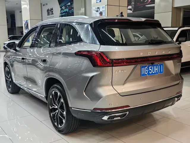 Roewe RX9 — Фото автомобиля 8