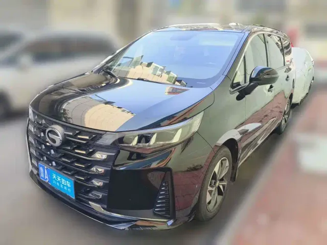 Фотография автомобиля — GAC Trumpchi M6
