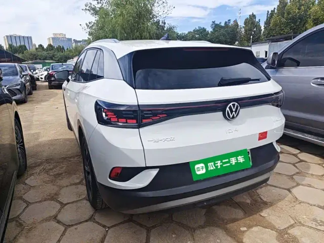 Volkswagen ID.4 Crozz — Фото автомобиля 4