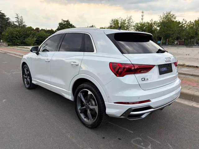 Audi Q3 — Фото автомобиля 7