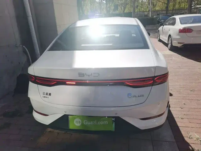 BYD Qin PLUS — Фото автомобиля 5