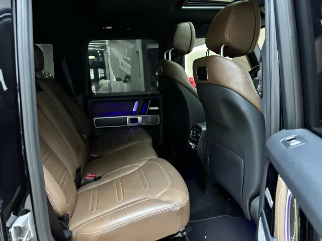 Mercedes-Benz G-Class — Фото автомобиля 16