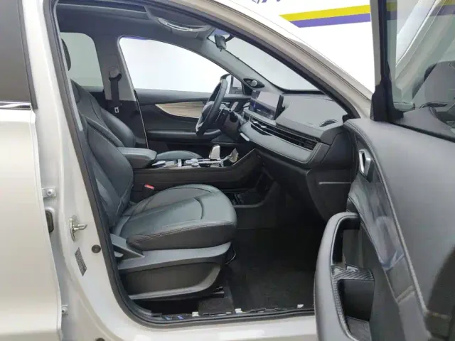 Chery Tiggo 8 PLUS — Фото автомобиля 8
