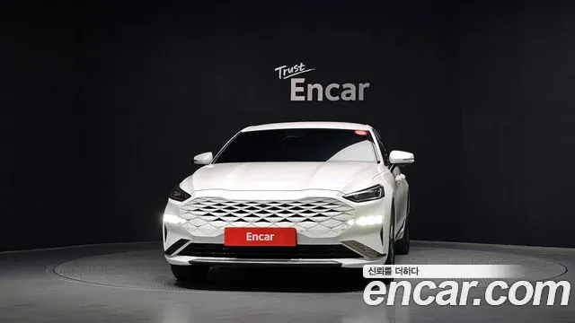 Kia K8 Signature — Фото автомобиля 3