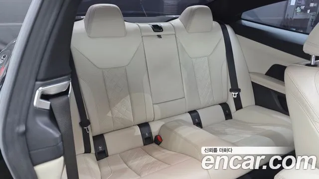 BMW 4 Series G22 — Фото автомобиля 17