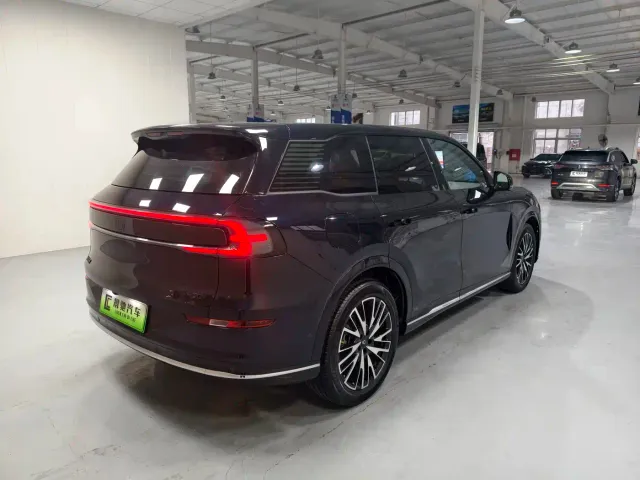 Changan Qiyuan Q07 — Фото автомобиля 4
