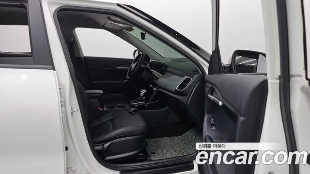 Kia Seltos — Фото автомобиля 16