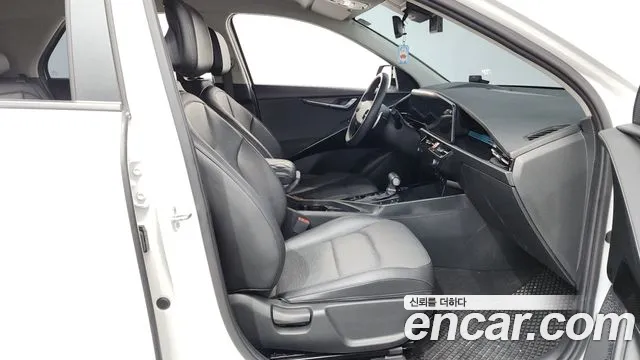 Kia Niro The All New Niro — Фото автомобиля 16