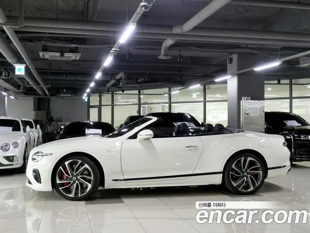 Bentley Continental — Фото автомобиля 3