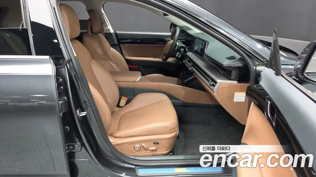 Hyundai Grandeur GN7 — Фото автомобиля 16