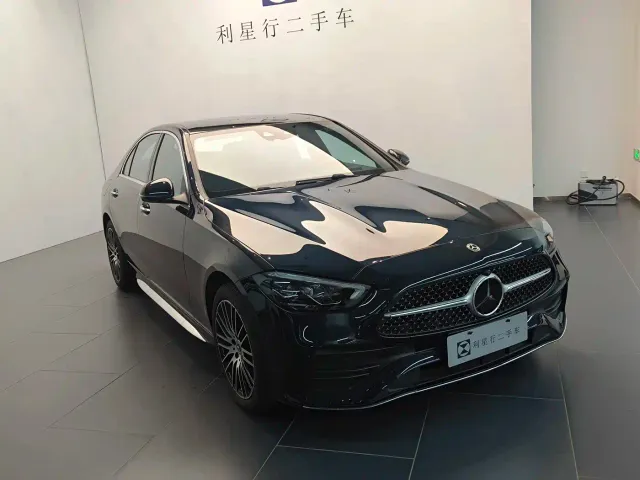 Mercedes-Benz C-Class — Фото автомобиля 4