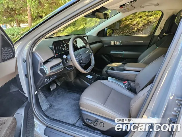 Kia EV4 — Фото автомобиля 9