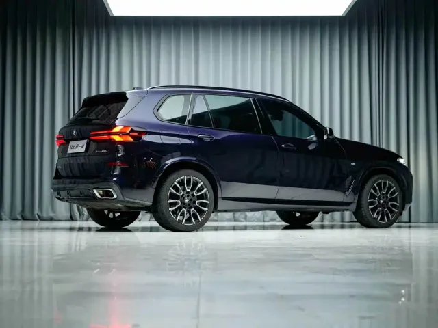 BMW X5 — Фото автомобиля 9