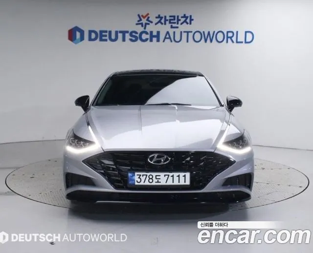 Hyundai Sonata — Фото автомобиля 3