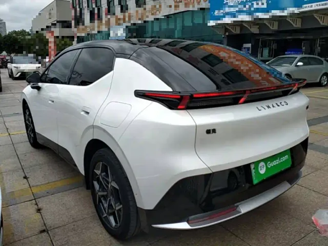 Lynk & Co Z20 — Фото автомобиля 4