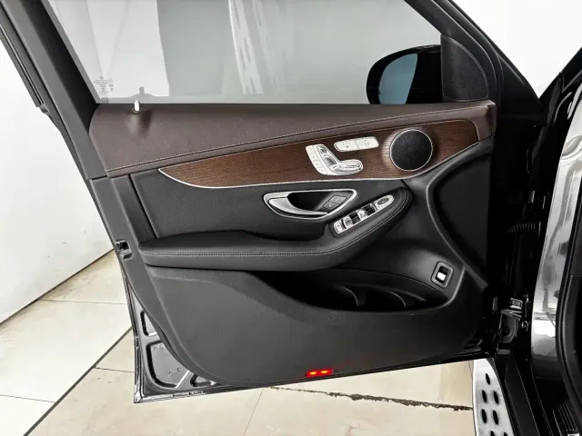 Mercedes-Benz GLC-Class — Фото автомобиля 10