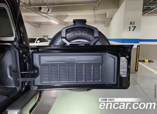 Jeep Wrangler Wrangler (JL) 2.0 Overland 4 двери — Фото автомобиля 7