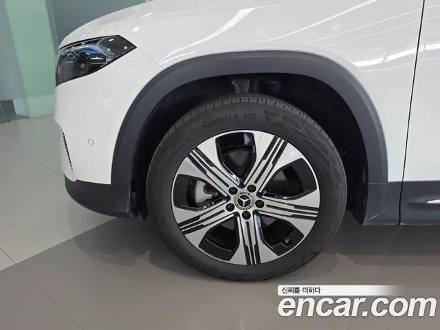 Mercedes-Benz EQB X243 — Фото автомобиля 5