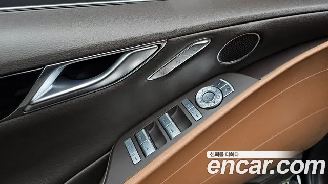 Genesis G80 RG3 — Фото автомобиля 16